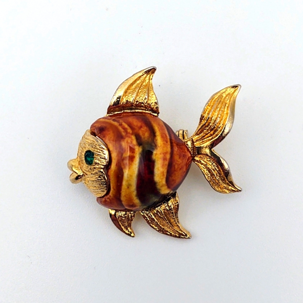 VINTAGE Pufferfish Brooch Gold Tone & Rhinestone Eye